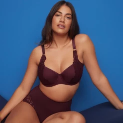 First Night Taillenslip -Unterwäsche Verkäufe 2024 firstnightsfeerbeeld 1