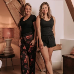 Midnight Rose Pyjama Hose -Unterwäsche Verkäufe 2024 lacyblackshort1 annasleep0004black 3