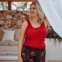 Midnight Rose Pyjama Hose -Unterwäsche Verkäufe 2024 lacyredpyjamatop1 annasleep0003red 1