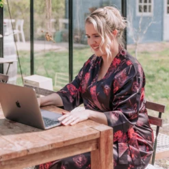 Midnight Rose Kimono -Unterwäsche Verkäufe 2024 midnightrosekimono4 annasleep0007peonyre