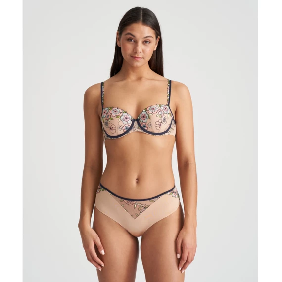 Raia Hotpants 6 Raia Hotpants – Bild 5