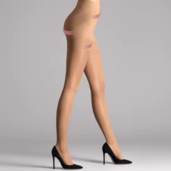 Synergy Push-up Panty 20 Denier