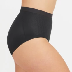 Thinstincts Korrigerender Taillenslip 6 Thinstincts Korrigerender Taillenslip -Unterwäsche Verkäufe 2024 thinstinctscorrigerendetailleslip 10251rblack1